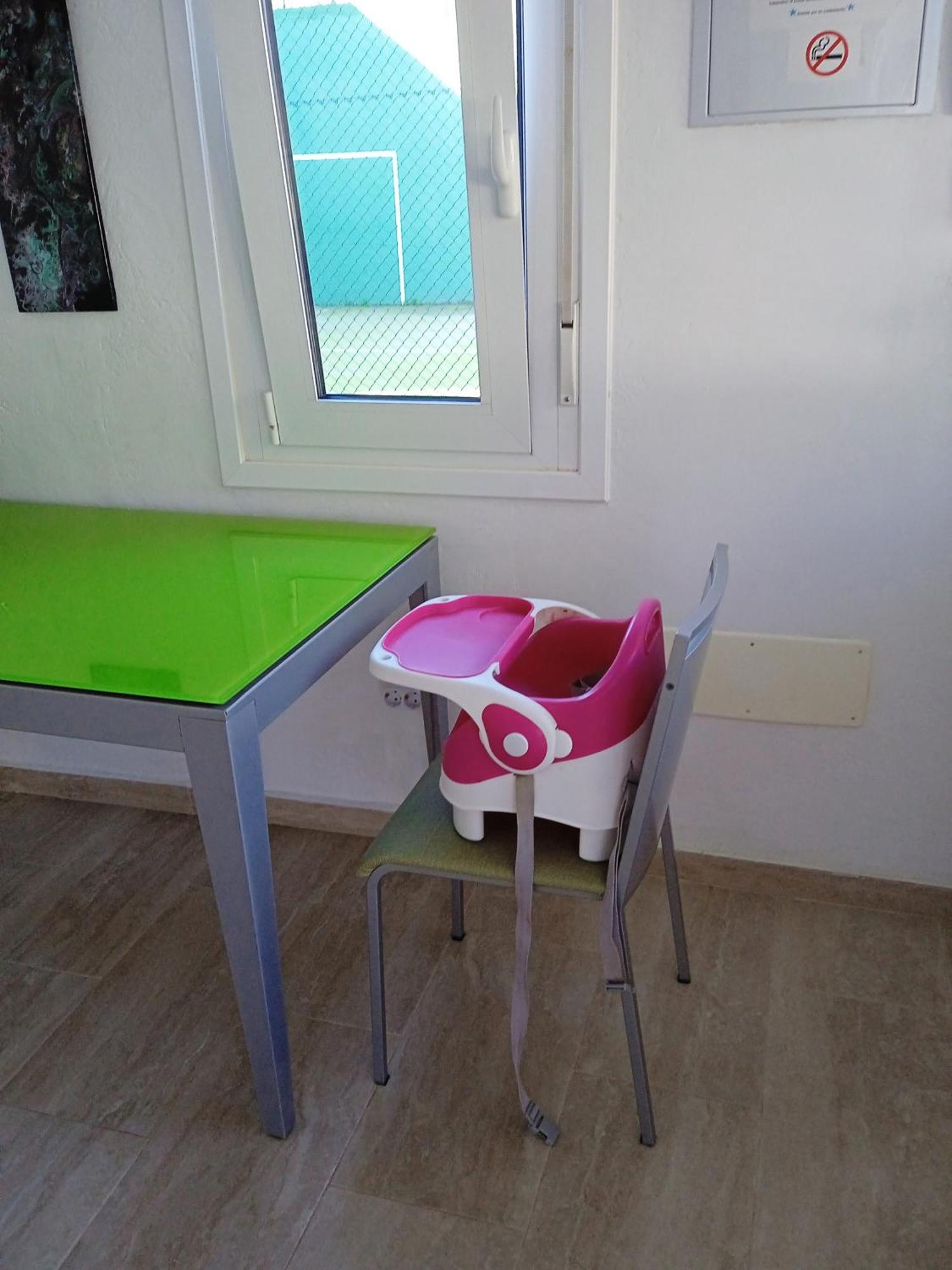 Casa Con Jardin Para Familias Y Grupos 特格斯特 外观 照片
